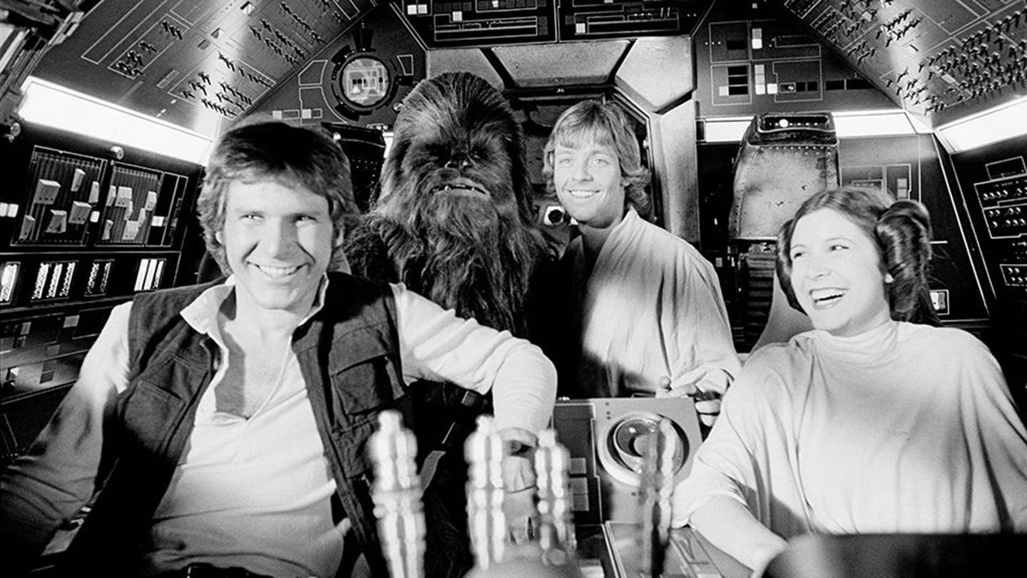 Αυτό το λεύκωμα είναι γεμάτο με backstage υλικό από τις πρώτες μέρες του Star Wars