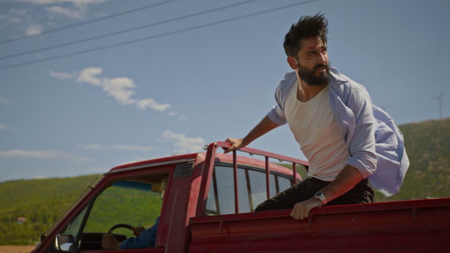 Πότε και πού θα δούμε τις 'Κακές Ιδέες', τη σειρά του Διονύση Ατζαράκη