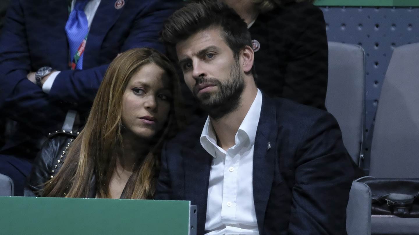 O Pique 'την πάτησε' από ένα βάζο μαρμελάδας