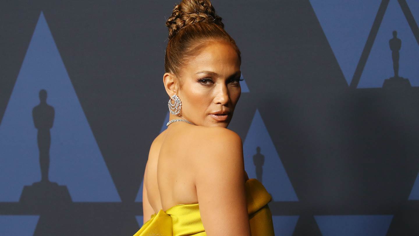 Το γυμνό κορμί της Jennifer Lopez στο εξώφυλλο του νέου της single