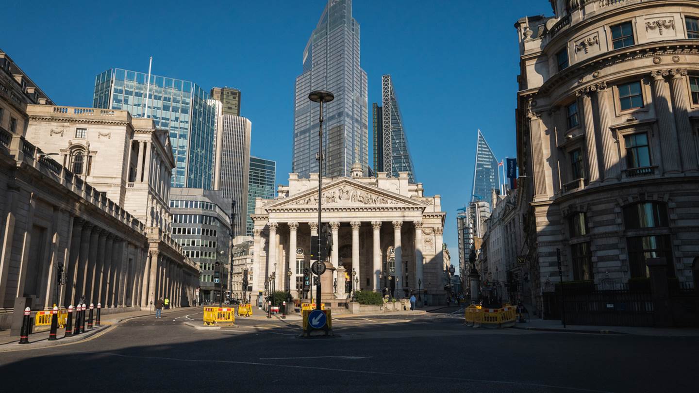 Η Βρετανία θα βγει πολύ δύσκολα από την καραντίνα