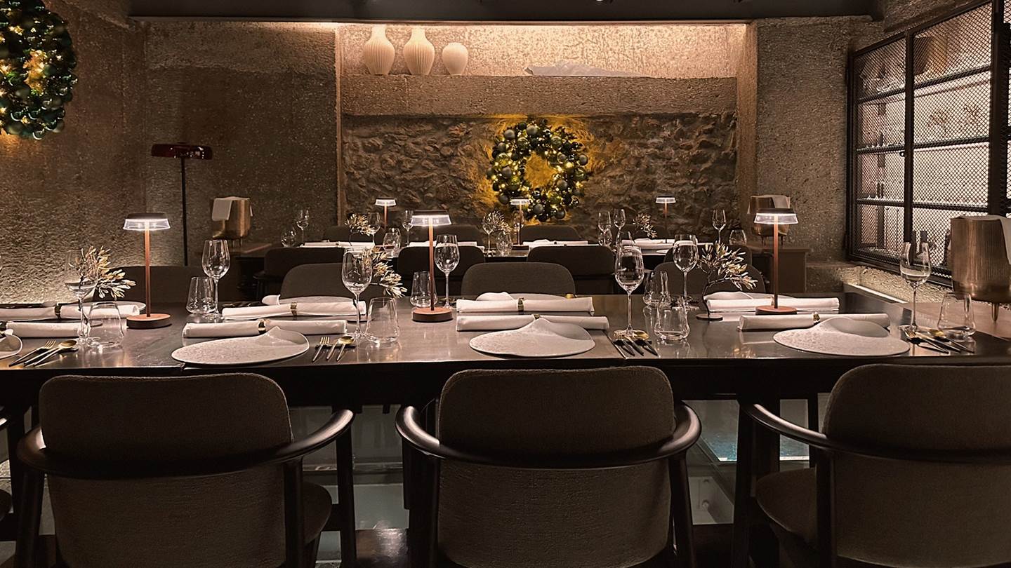 Γιορτές με Λάμψη και Υψηλή Γαστρονομία στο Makris Athens by Domes