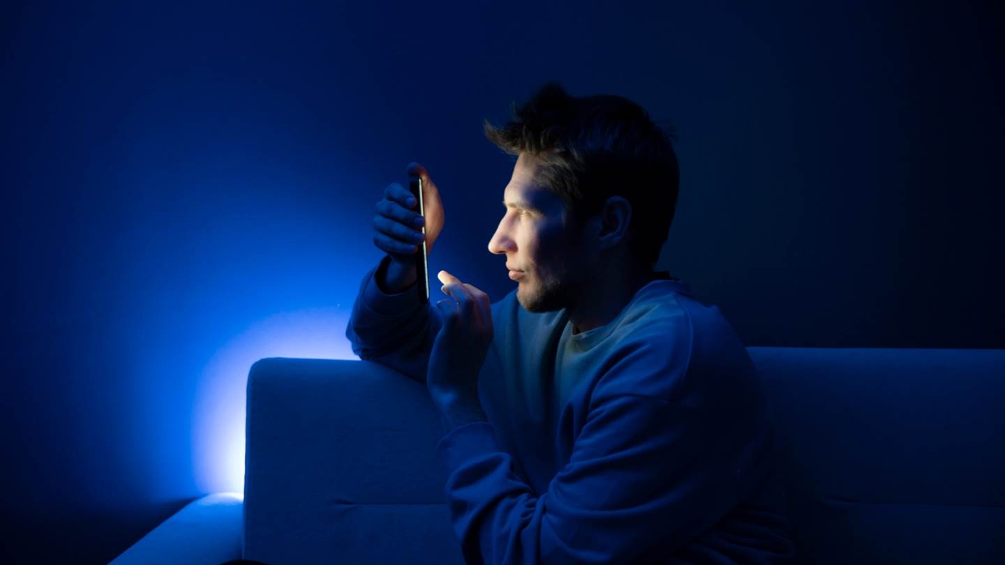 Μπορεί η χρήση κινητού να σου δημιουργήσει προβλήματα όρασης;