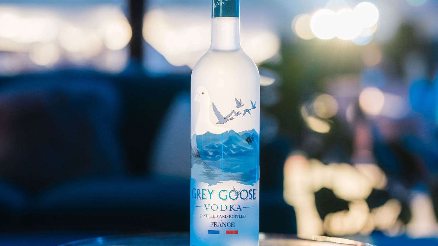 Απολαύσαμε παγωμένο Grey Goose Martini και μυηθήκαμε στα μυστικά του κάτω από τα Πυρηναία Όρη