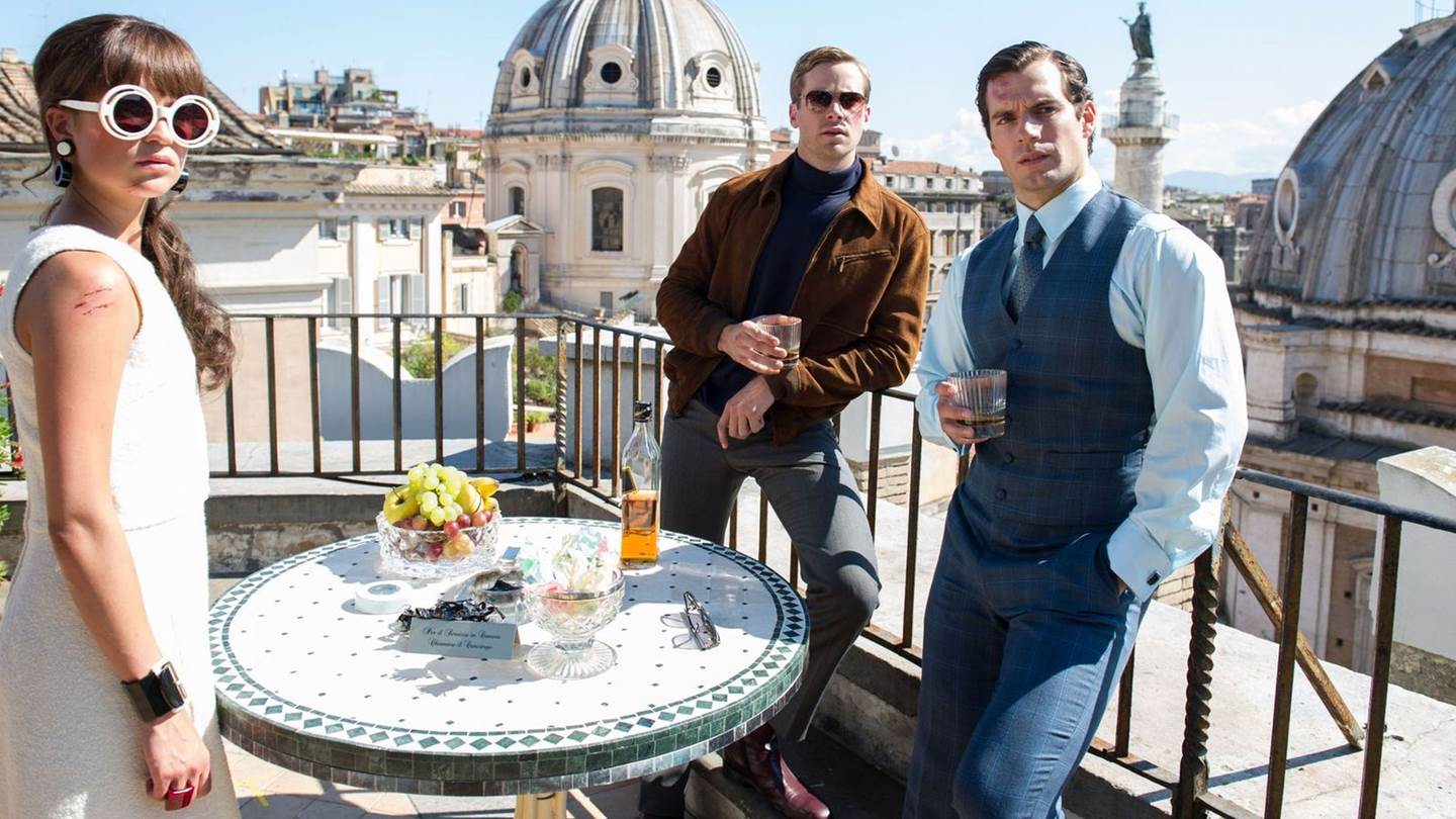 Πώς θα φοράς κάθε μέρα το ίδιο κοστούμι και θα δείχνεις διαφορετικός