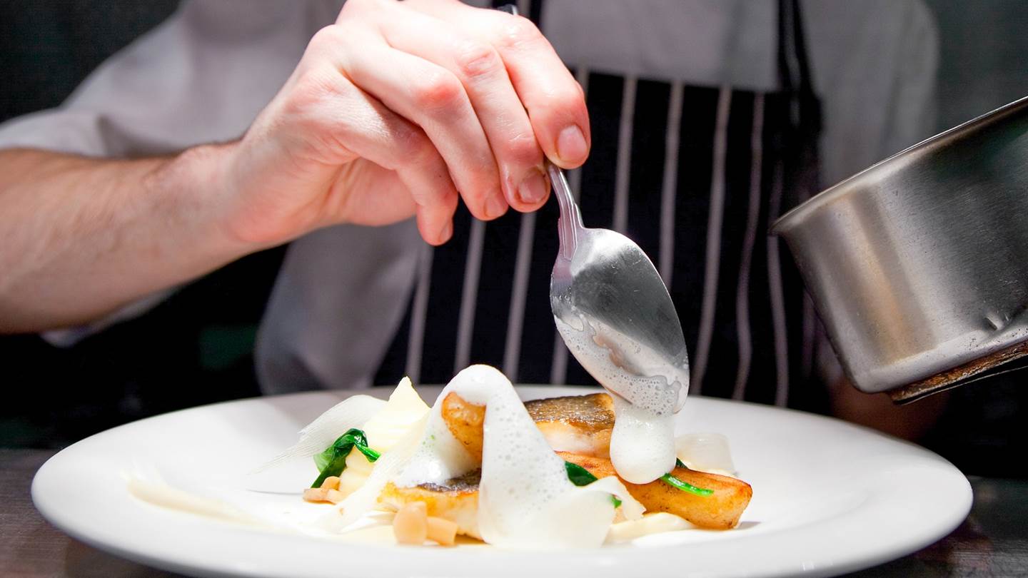 6 νέοι σεφ που φέρνουν την επανάσταση στον κόσμο της γαστρονομίας