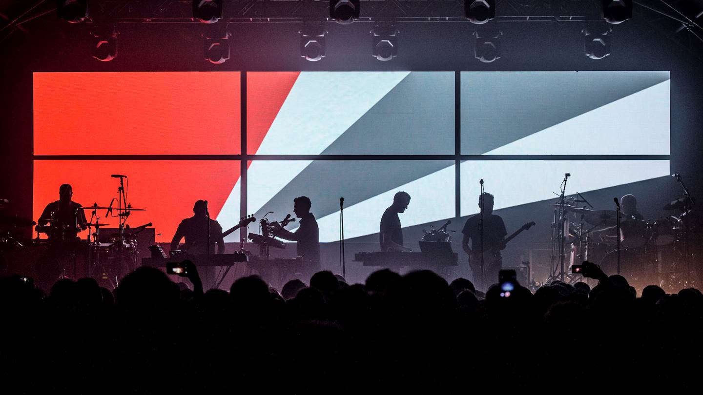 H μικρού μήκους ταινία των Massive Attack για τις επιπτώσεις των συναυλιών στην κλιματική αλλαγή