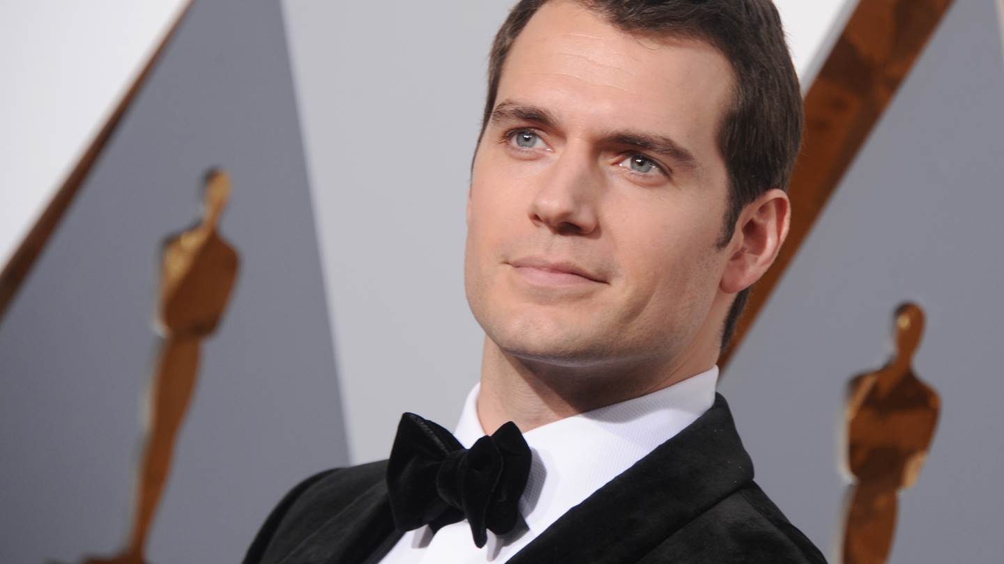 Ο Henry Cavill θέλει πραγματικά να γίνει ο επόμενος James Bond