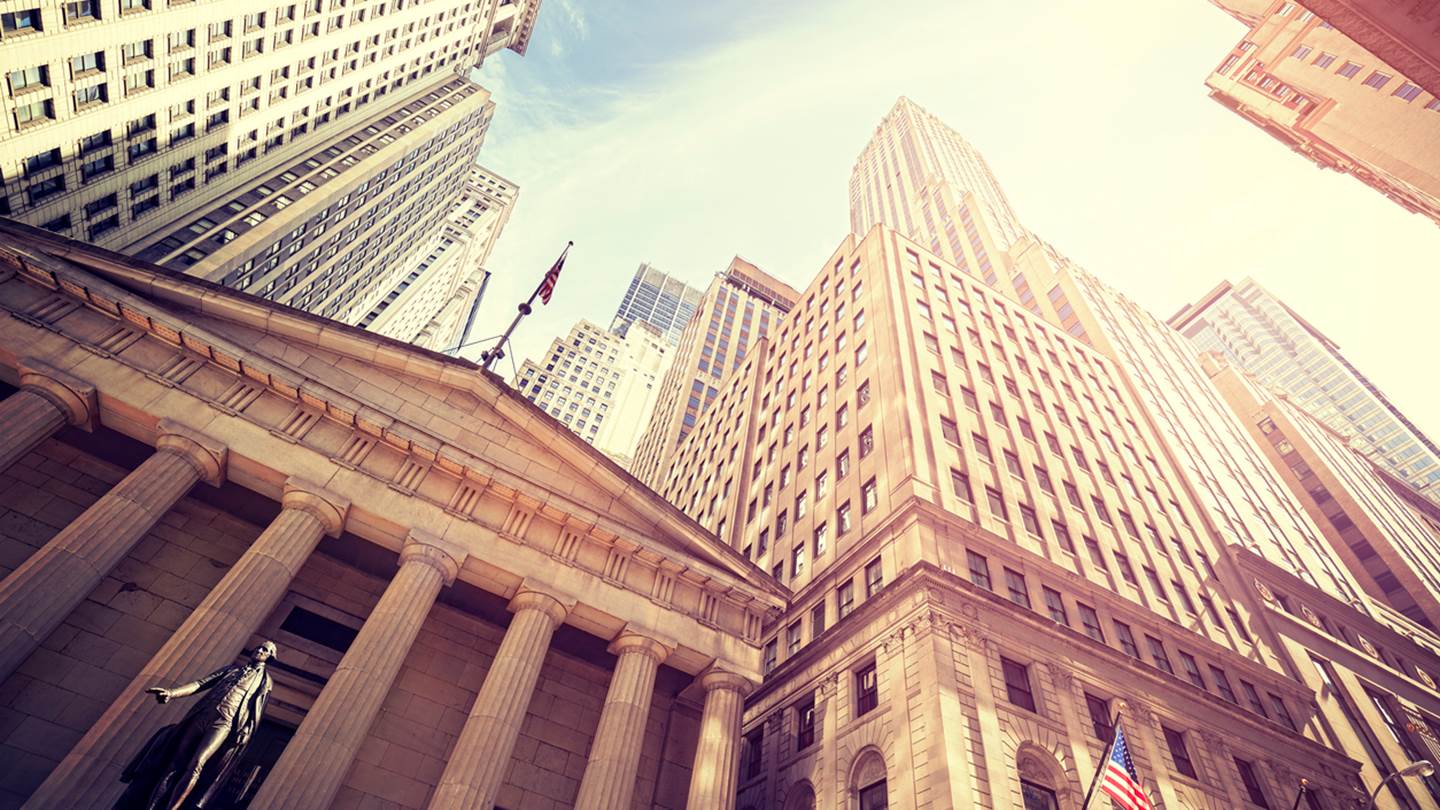 Πώς η Wall Street εμβολιάστηκε και παρέμεινε covid free