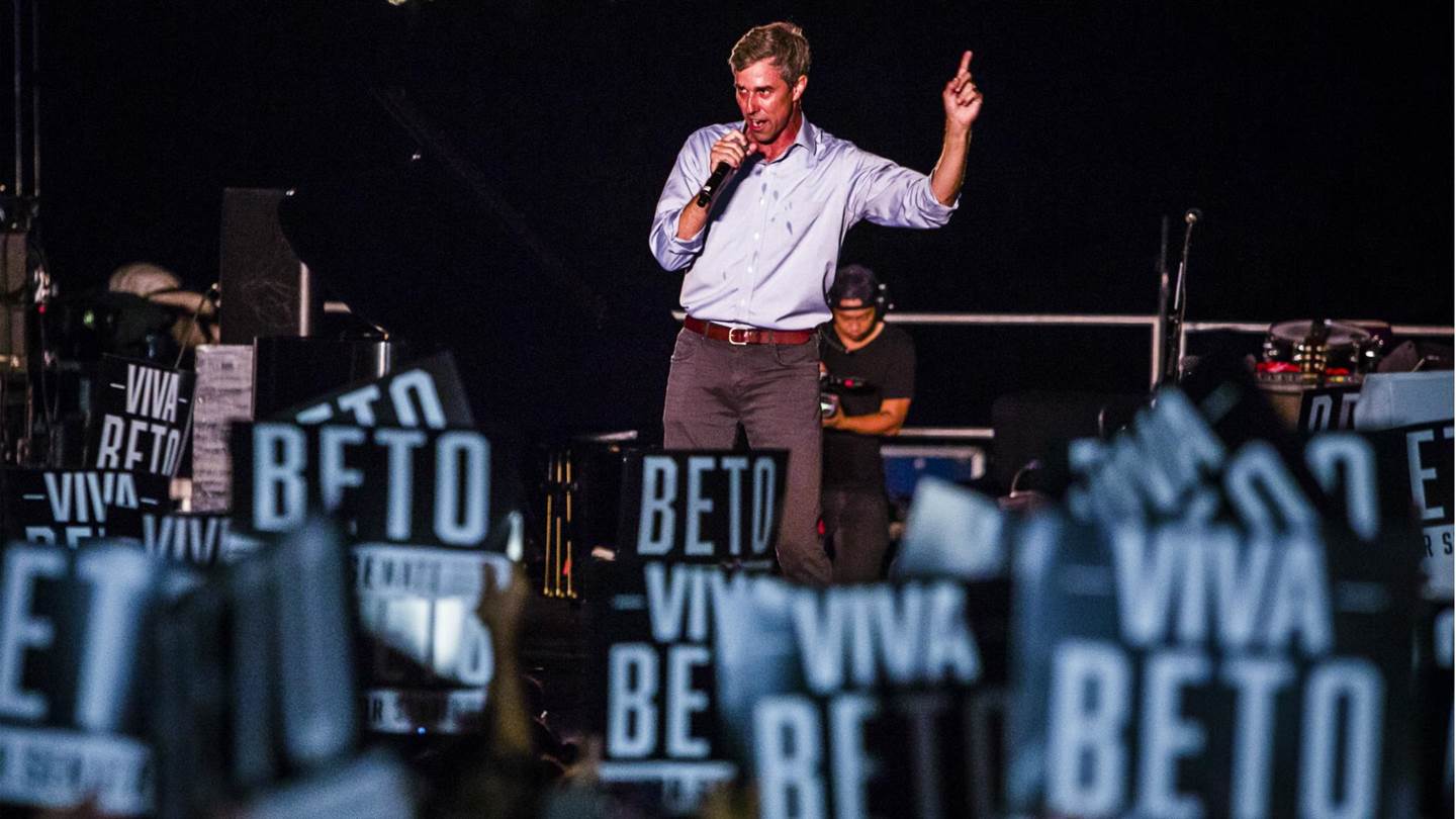 Ποιος είναι ο Beto O' Rourke που τον χαρακτηρίζουν 