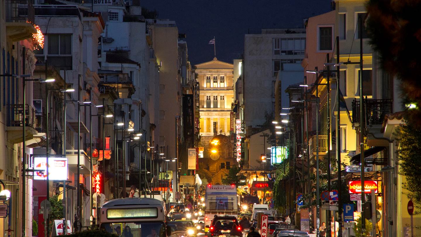 H υπερβολική χαλάρωση στα μέτρα τρομάζει τους ειδικούς