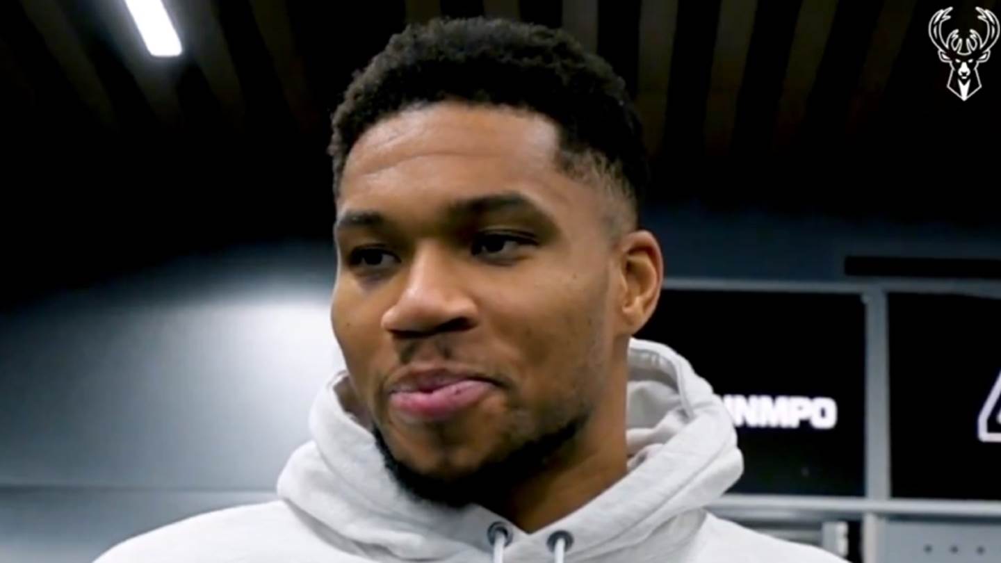 Γιατί ο Γιάννης Αντετοκούνμπο εμφανίστηκε με μαυρισμένο μάτι στη συνέντευξη τύπου μετά τους Kings