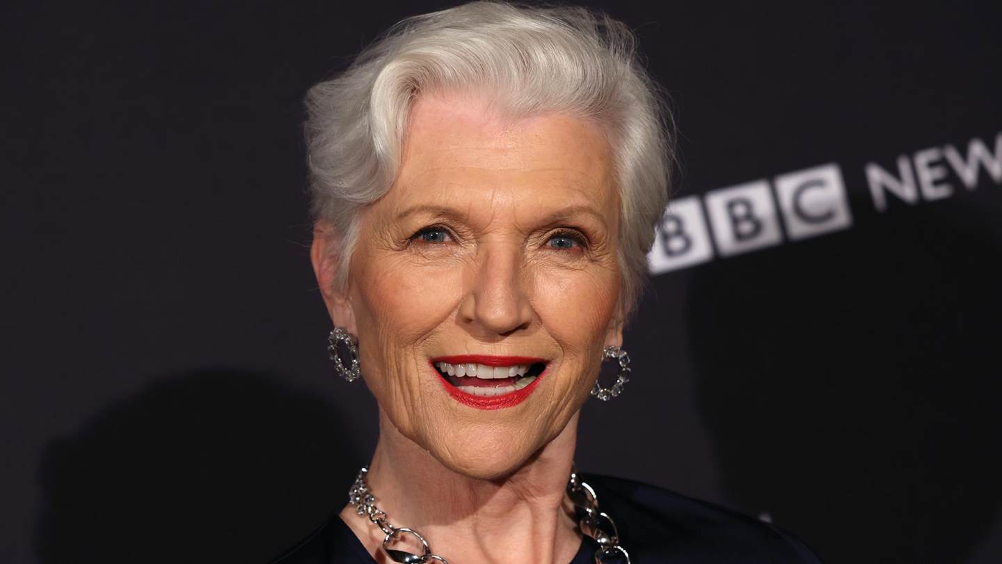 H Maye Musk στο εξώφυλλο του Sports Illustrated