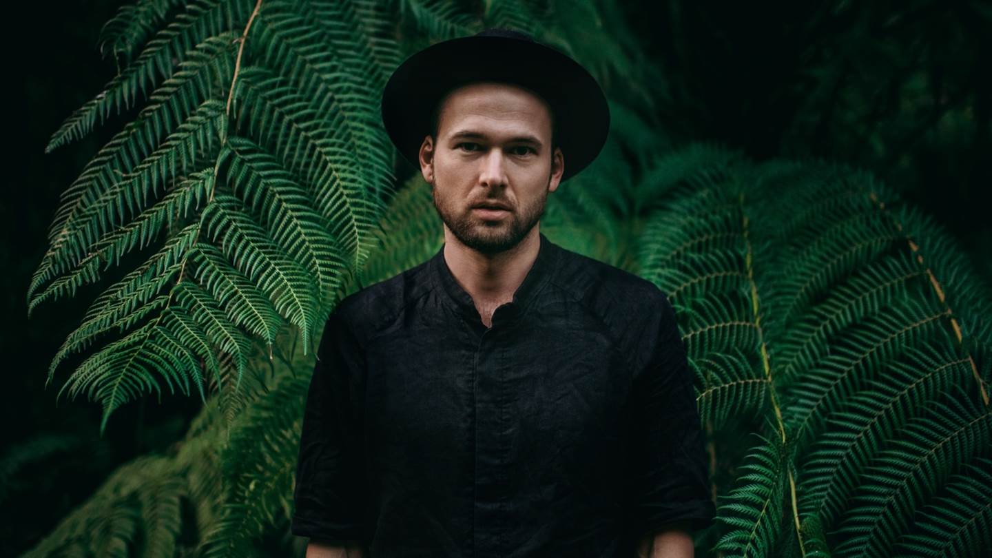 Ο Monolink έρχεται στο Bolivar Beach Bar για ένα ένα ξεχωριστό live