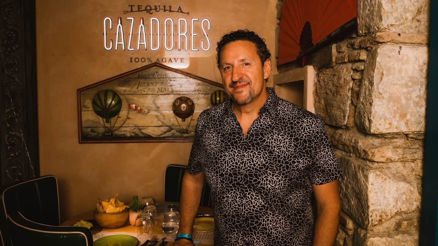 Ο Manny Hinojosa σύστησε την tequila Cazadores στην Ελλάδα