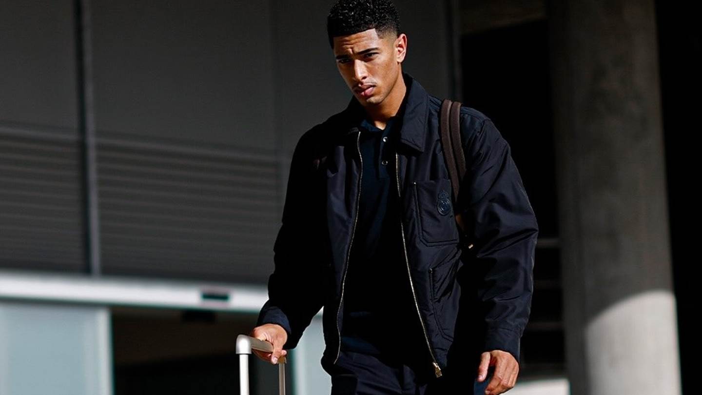 Η κομψή άφιξη της Ρεάλ Μαδρίτης στην Αθήνα με total Louis Vuitton