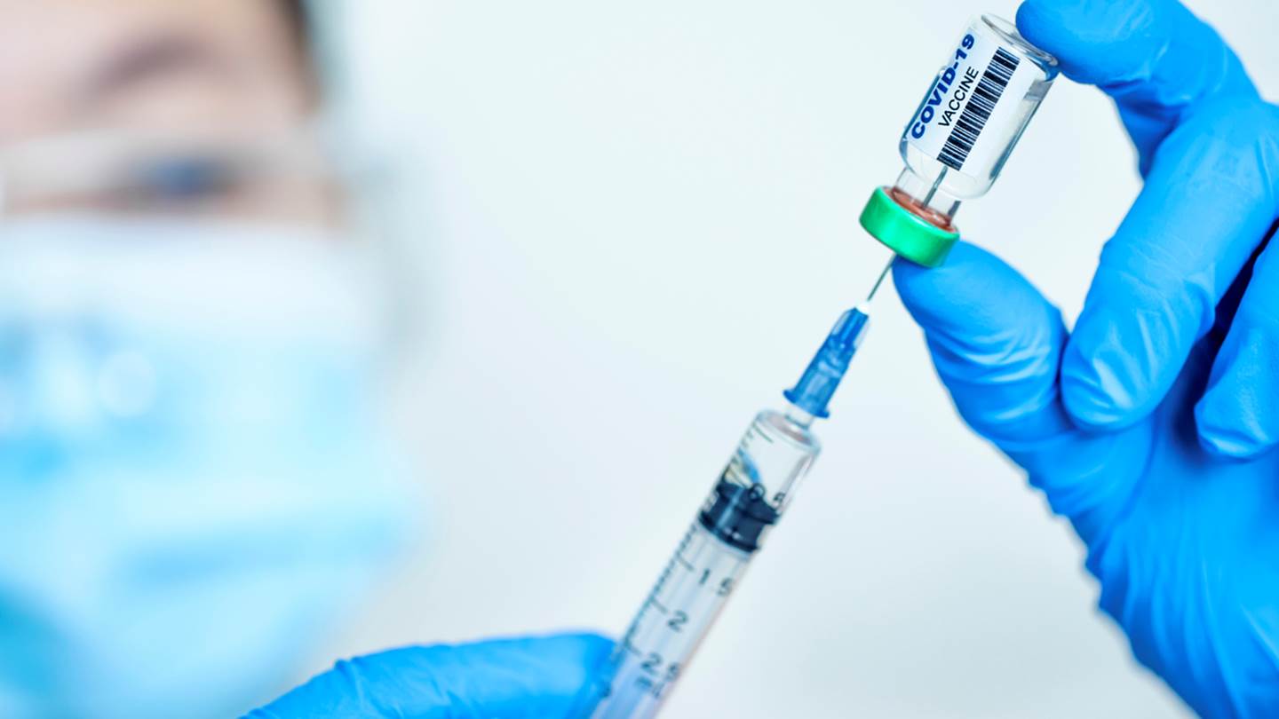 Θετική στις συζητήσεις για άρση πατέντας των εμβολίων η ΕΕ