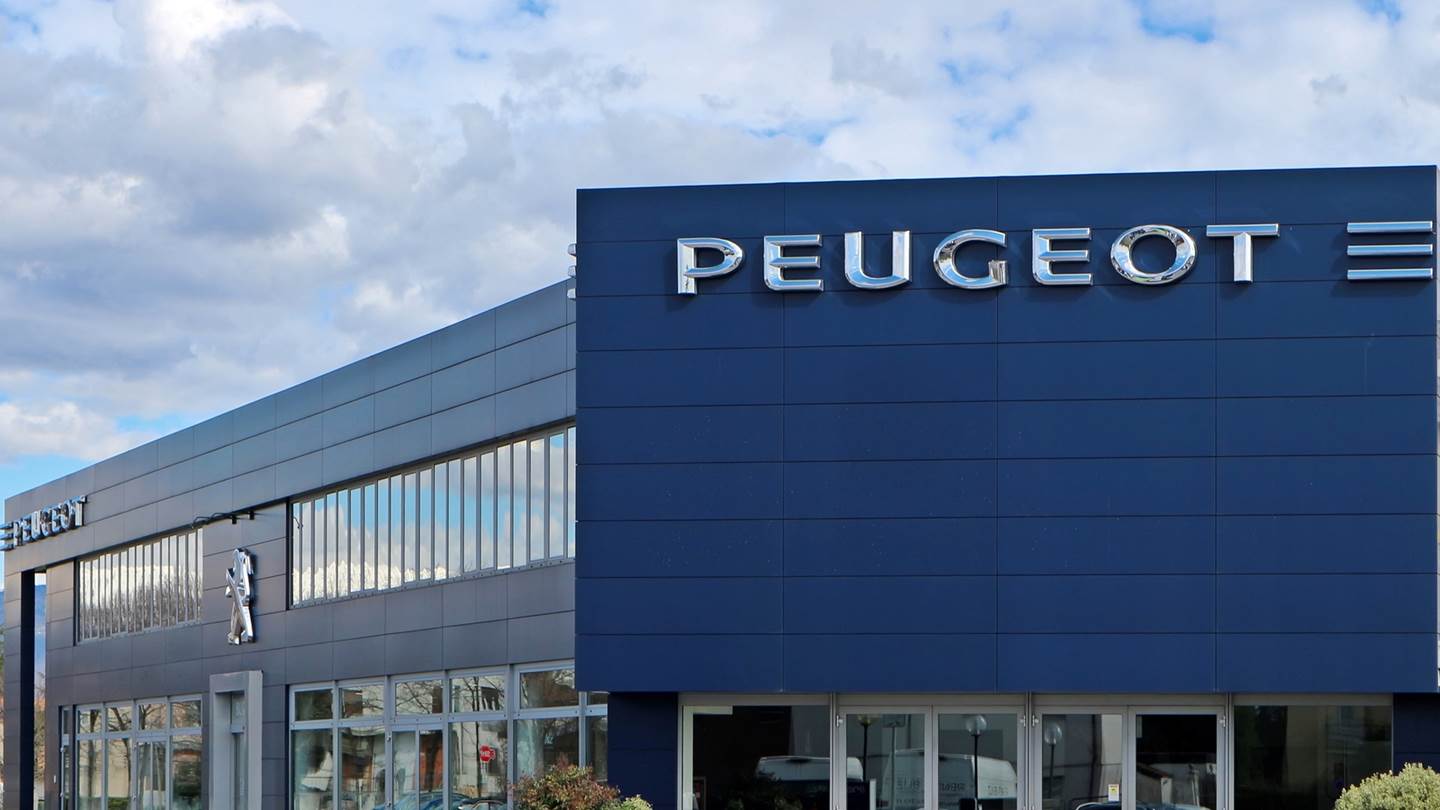 Πώς θα κάνεις το παλιό σου αυτοκίνητο σαν καινούργιο μόνο με 50 ευρώ