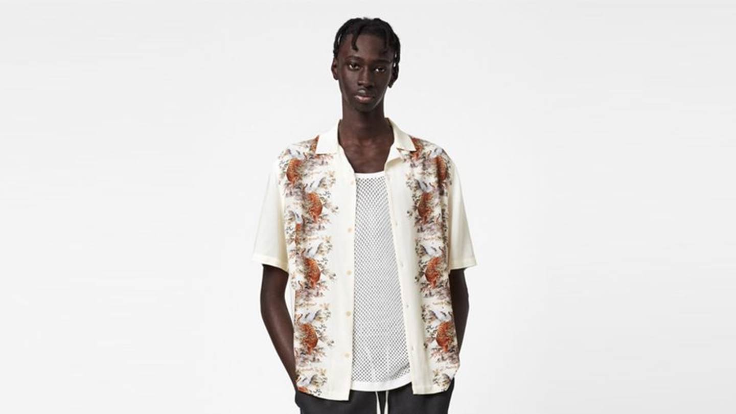 Λίγο καλοκαίρι ακόμα με χαβανέζικα πουκάμισα