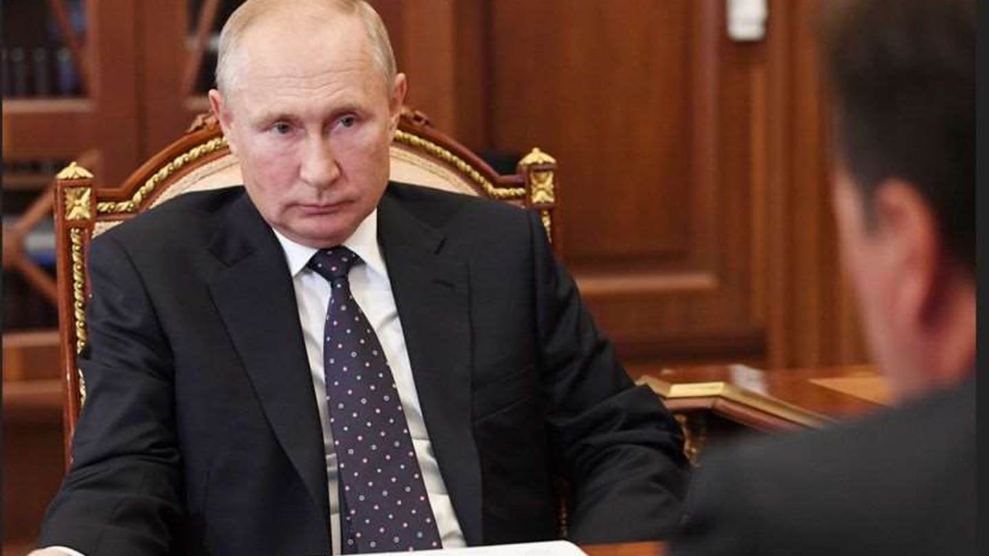 3 θεωρίες για τα δισεκατομμύρια του Vladimir Putin