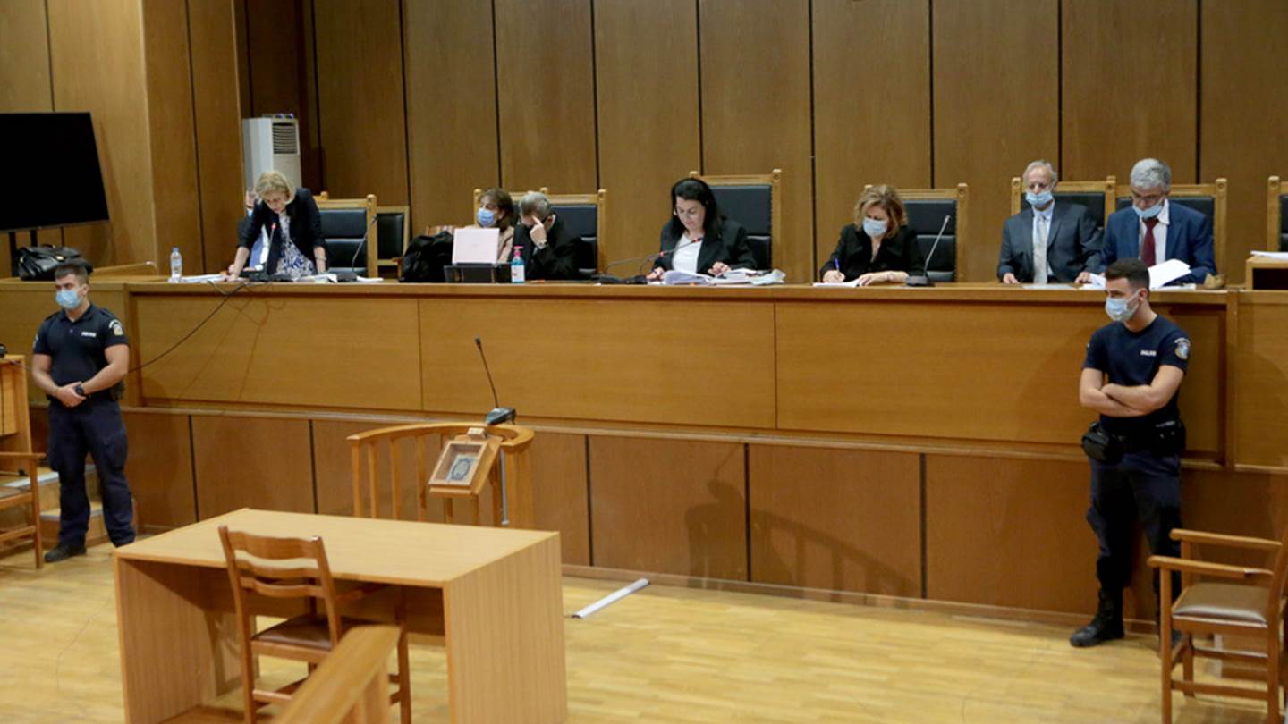 Δίκη Χρυσής Αυγής: Ισόβια για τον Γιώργο Ρουπακιά και 13 χρόνια για τη διευθυντική ομάδα