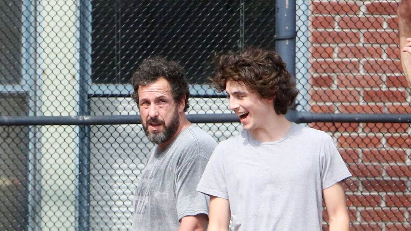 O Adam Sandler βρήκε τον Scottie Pipen του στον Timothée Chalamet