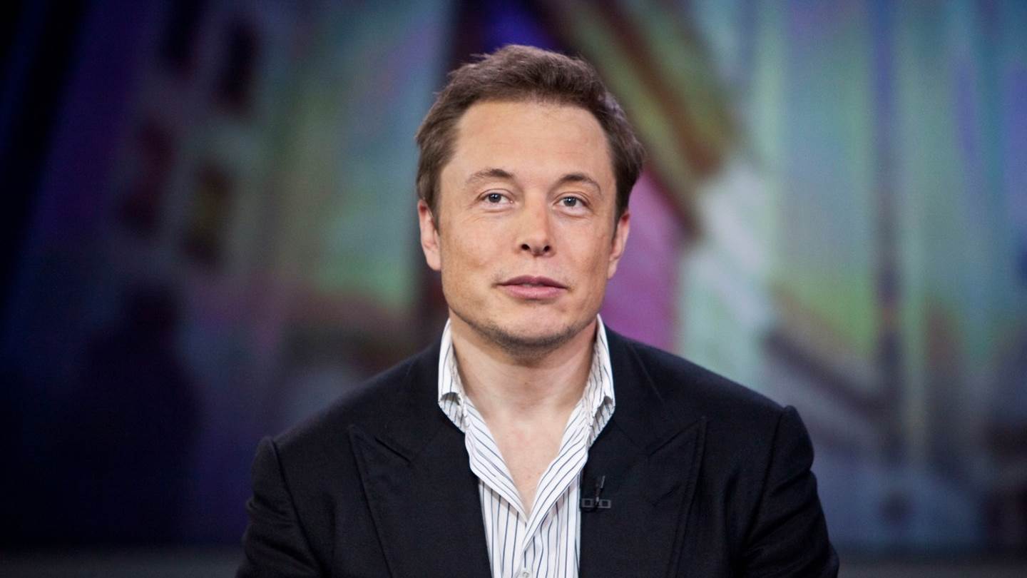 O Elon Musk ανοίγει το 