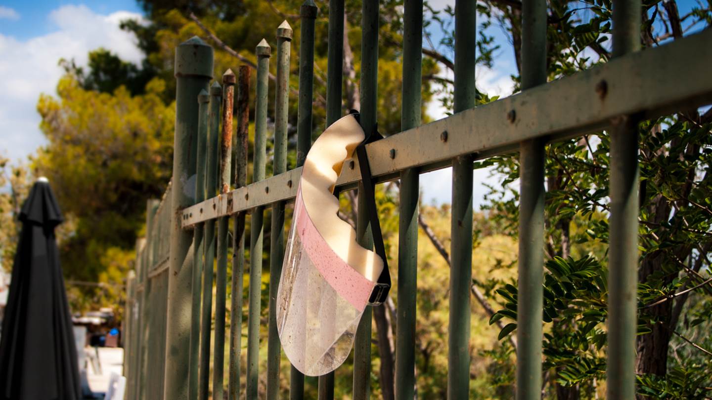 Πού οφείλεται η έξαρση του κορονοϊού στα αστικά κέντρα