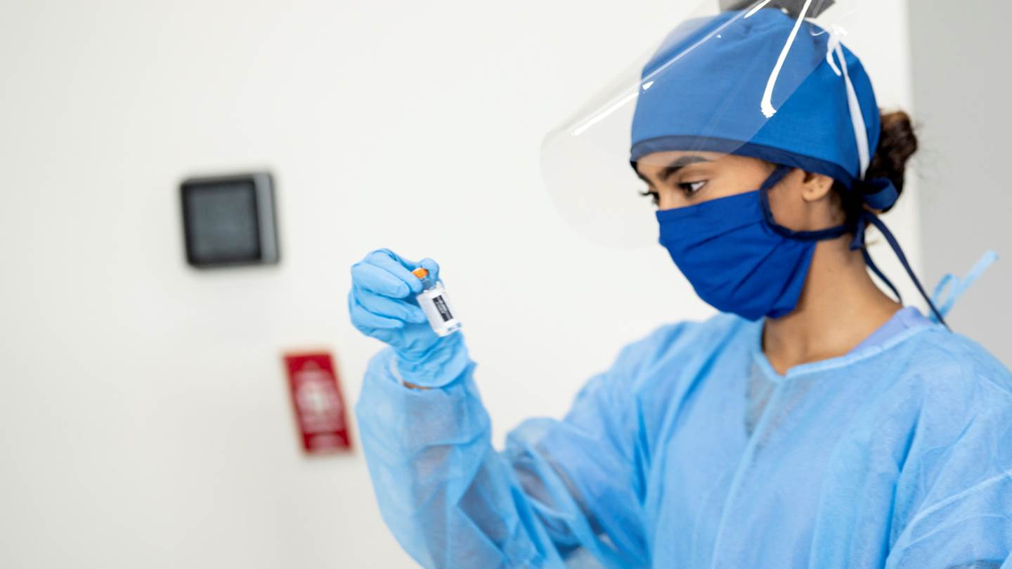 Η Ρωσία ισχυρίζεται ότι βρήκε την θεραπεία κατά του κορονοϊού