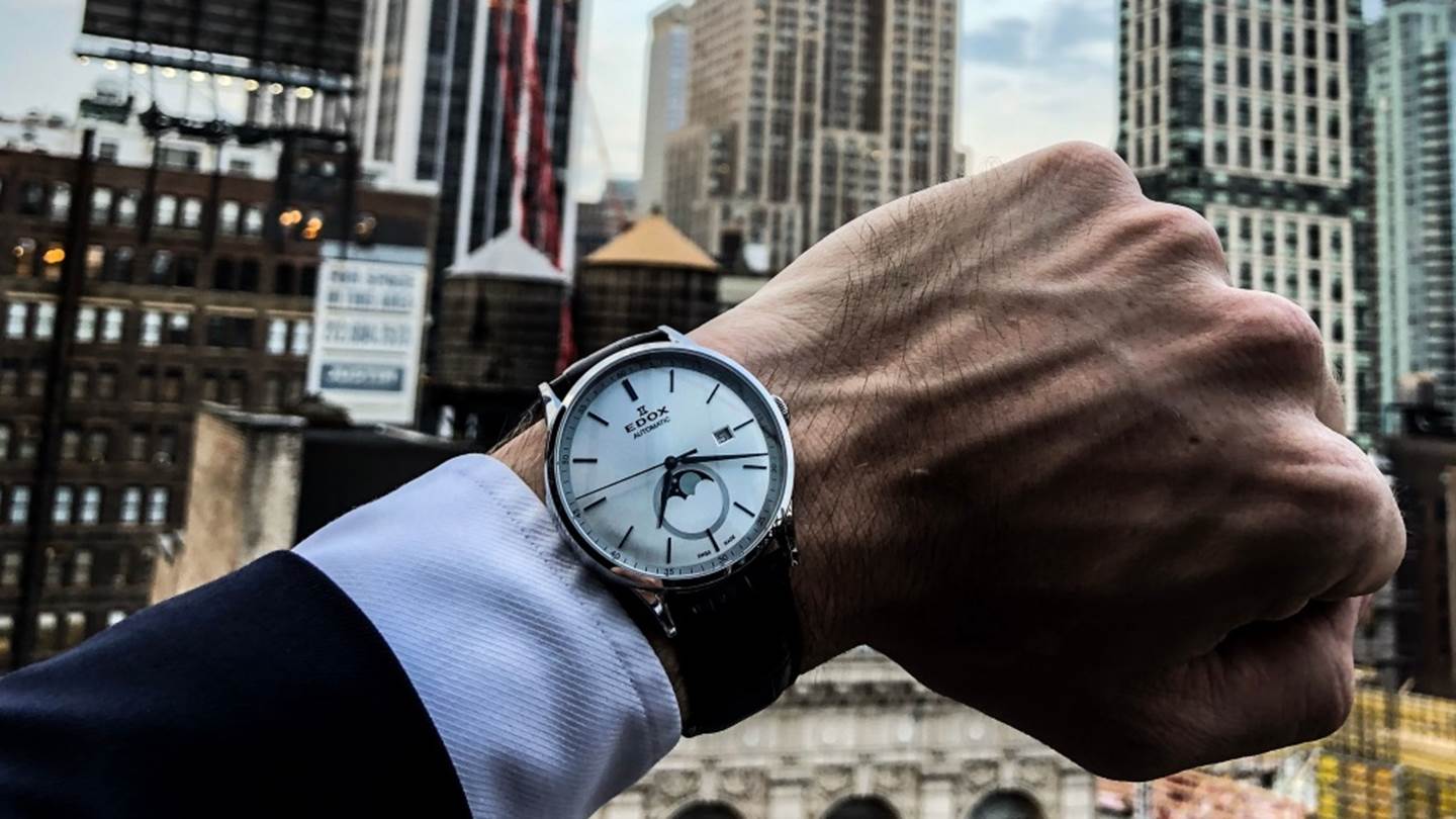 Τα ομορφότερα ρολόγια κάτω των 1.500 ευρώ