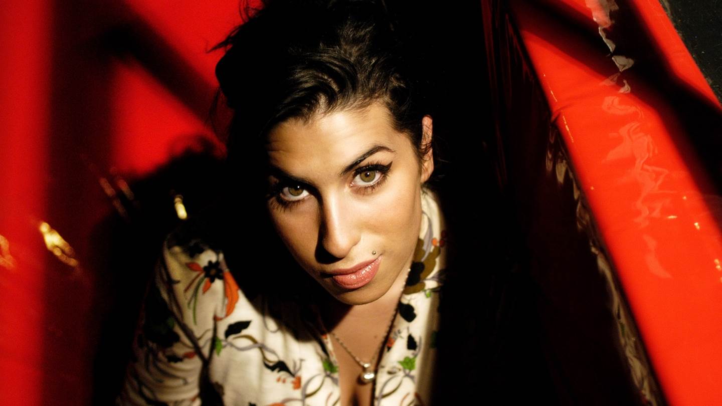 Οι 5 δίσκοι από τους οποίους εμπνεύστηκε η Amy Winehouse