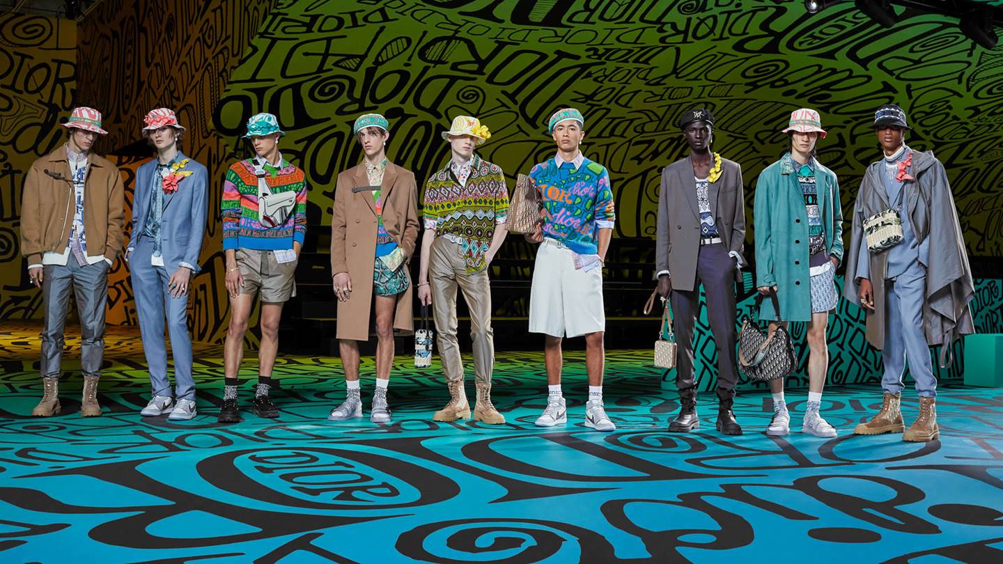 Έτσι δημιούργησε τα φανταστικά prints ο Dior Men με τον Shawn Stussy