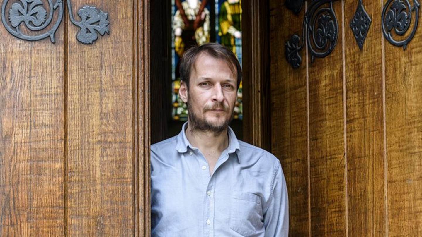 O Δημήτρης Μπίτος μας φιλεύει ένα ξεχωριστό ᾽Γεύμα᾽