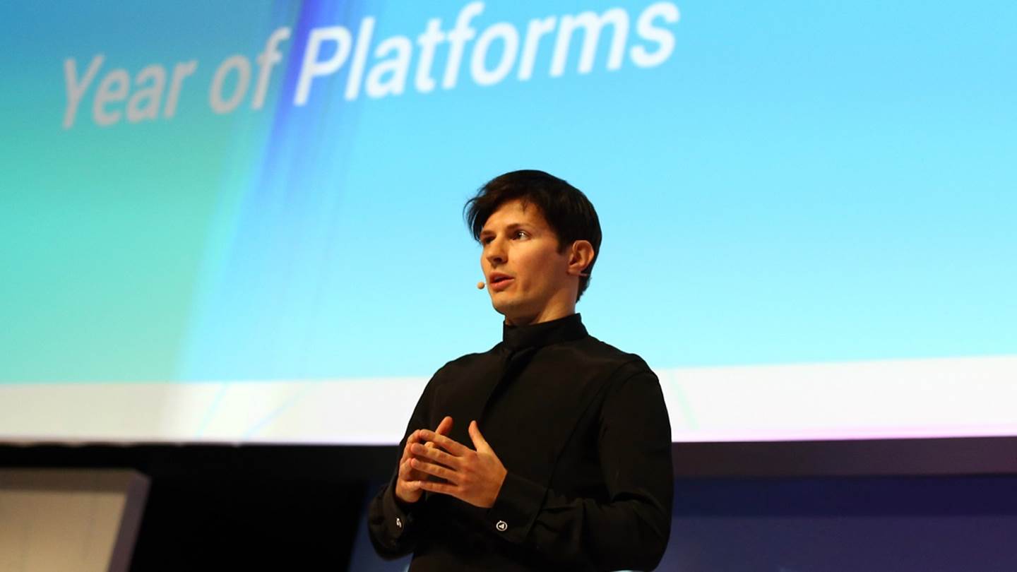 Ρώσοι μεγιστάνες που γυρνούν την πλάτη τους στη Ρωσία