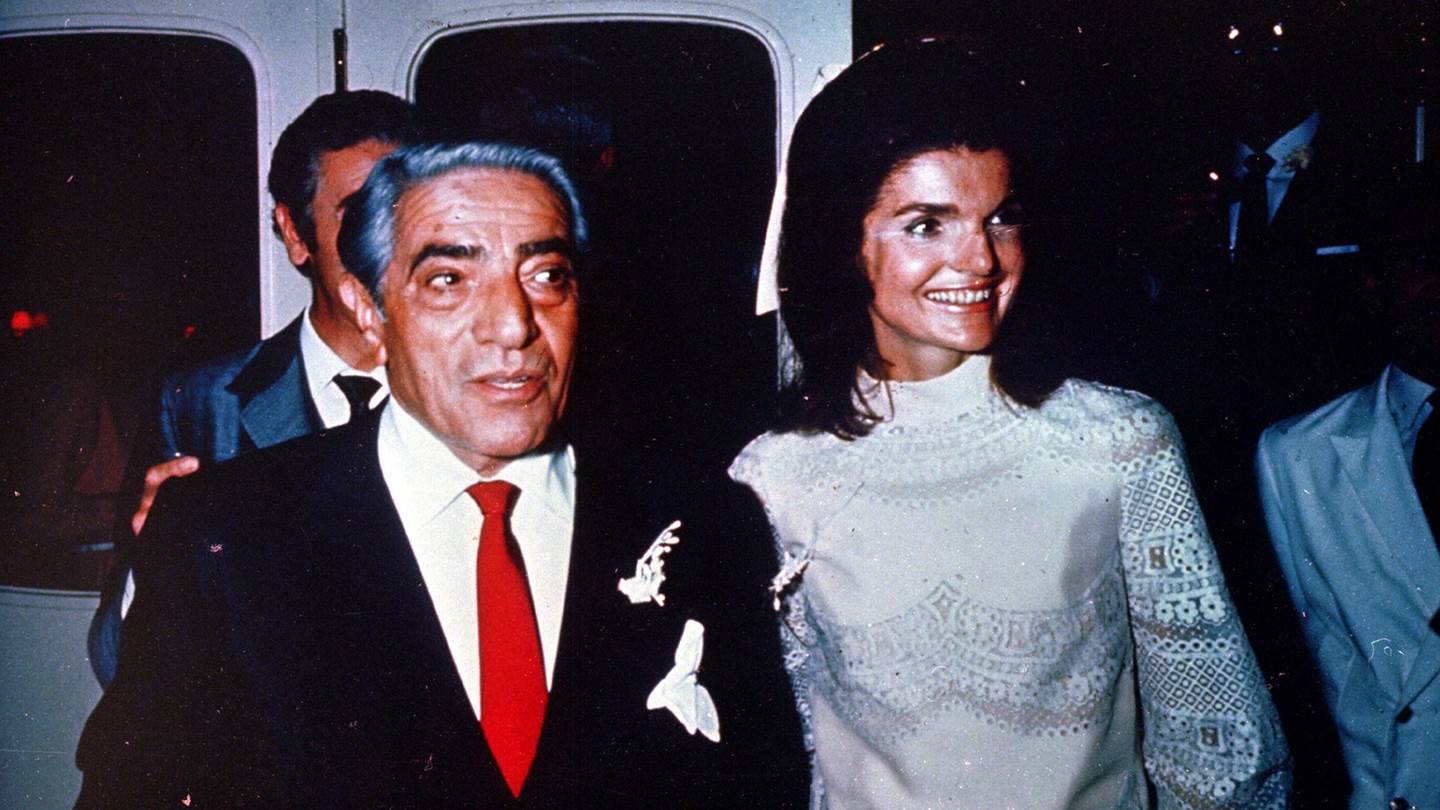 Όλα όσα μαθαίνουν οι πολύ πλούσιοι στα παιδιά τους για τα χρήματα