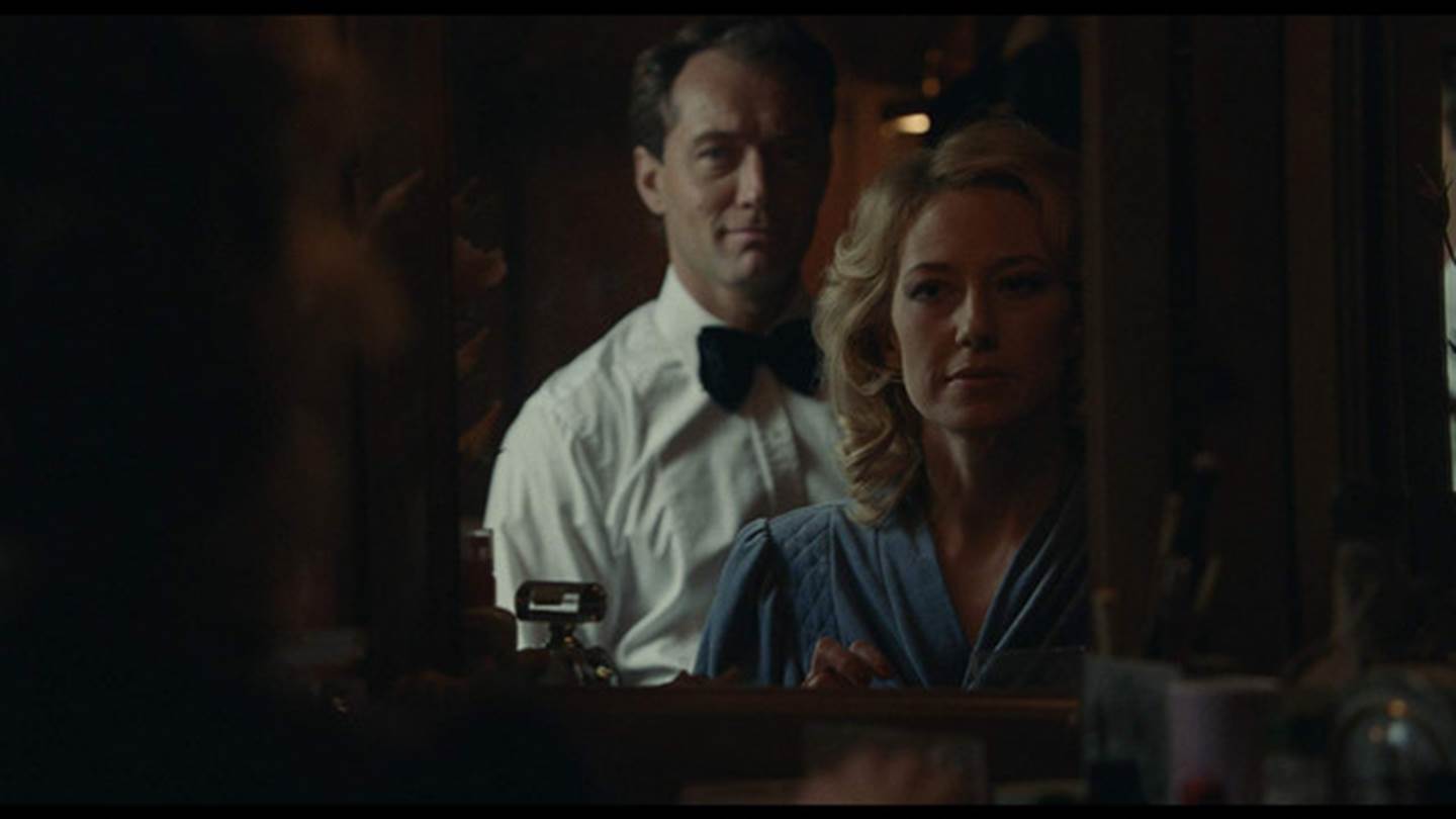 Πρώτο trailer για την ταινία που ίσως στείλει τον Jude Law στα Oscars