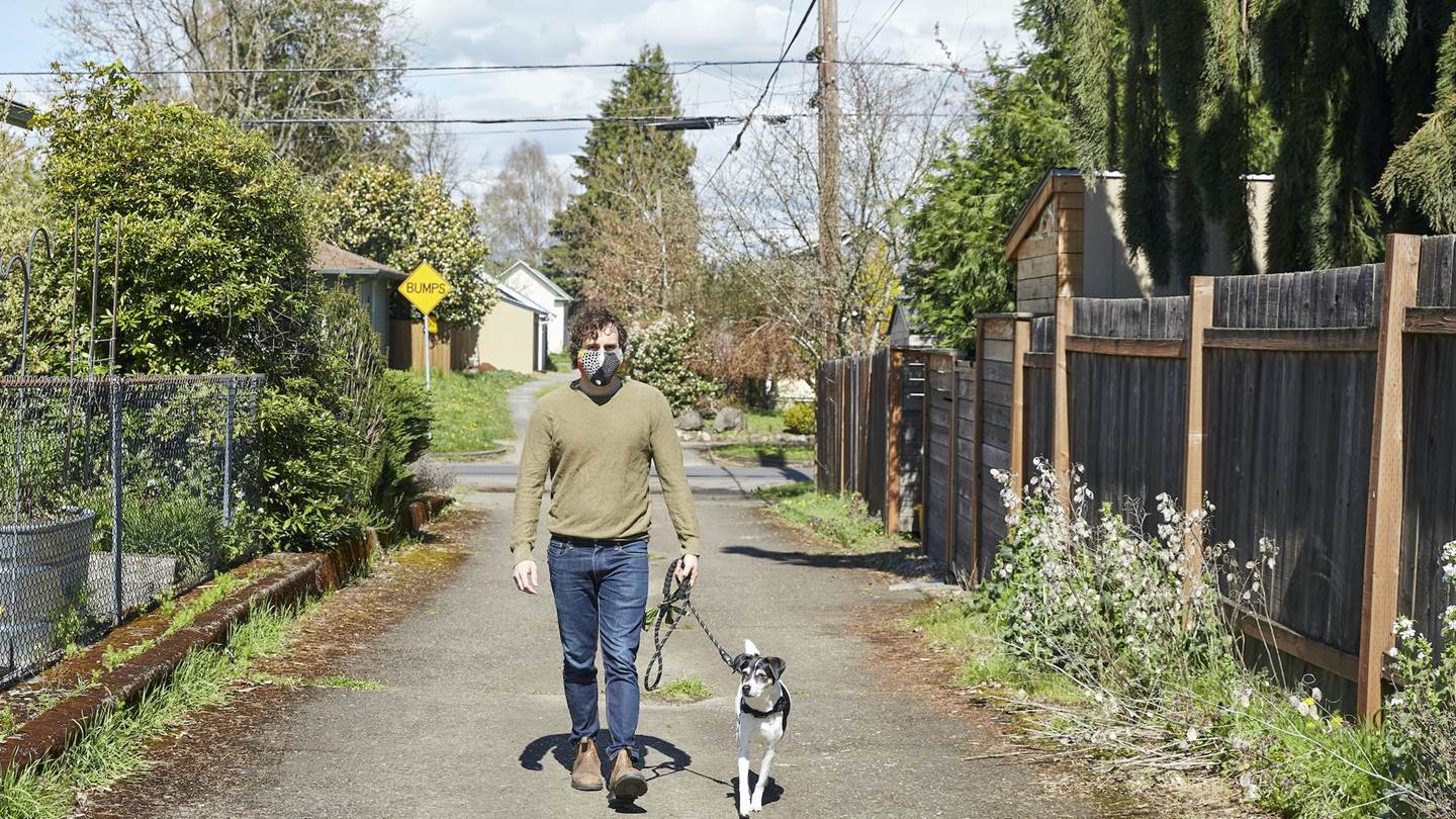 Πώς κολλάει ο κορονοϊός κατά τη διάρκεια της καραντίνας