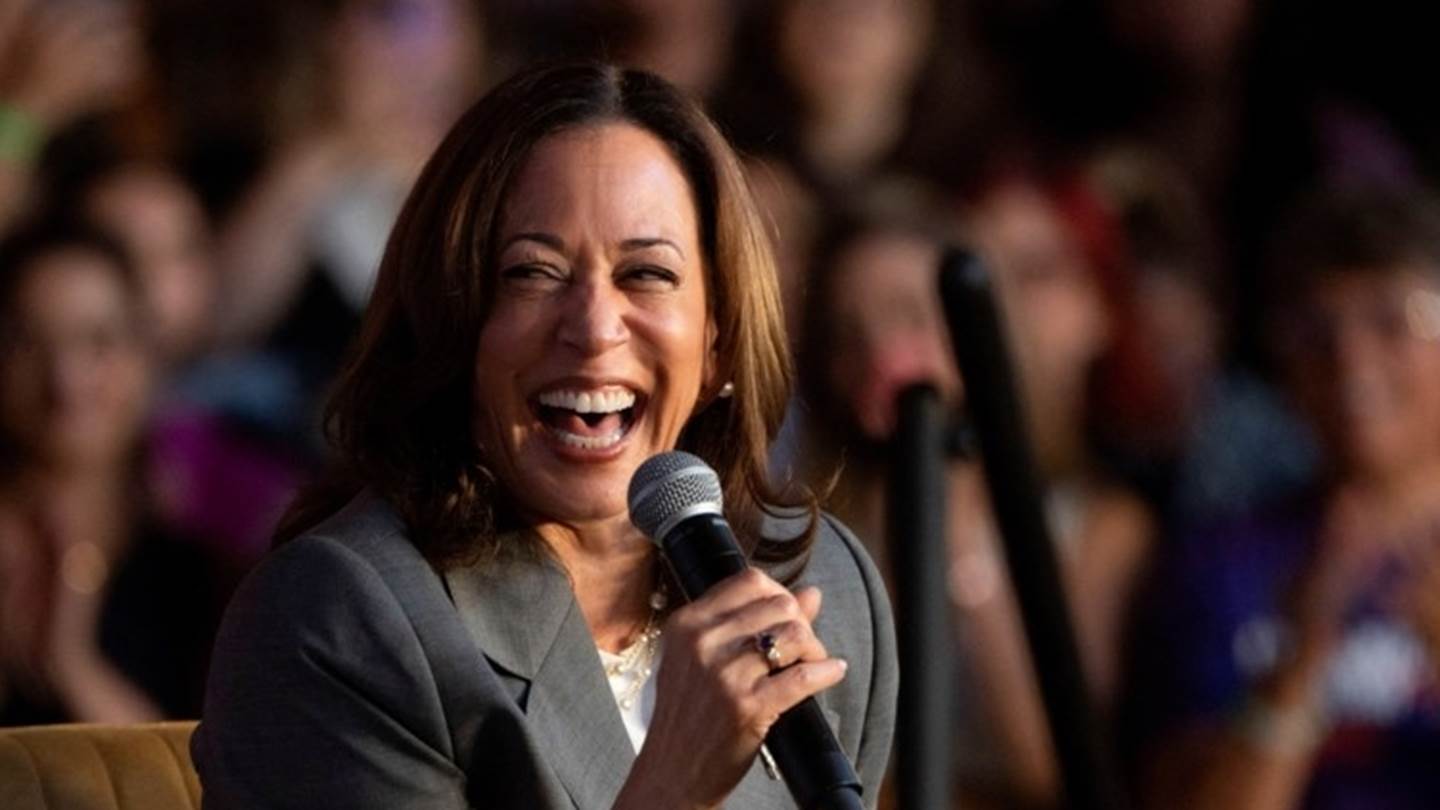 Η Kamala ψάχνει εντατικά τον αντιπρόεδρό της