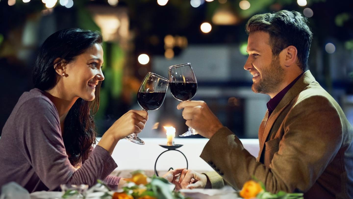 Αυτές τις ερωτήσεις δεν πρέπει να κάνεις σε ένα πρώτο ραντεβού