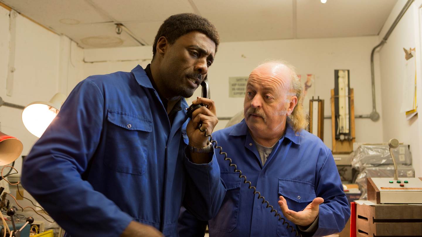 O Keanu Reeves και ο Idris Elba έρχονται στην COSMOTE TV