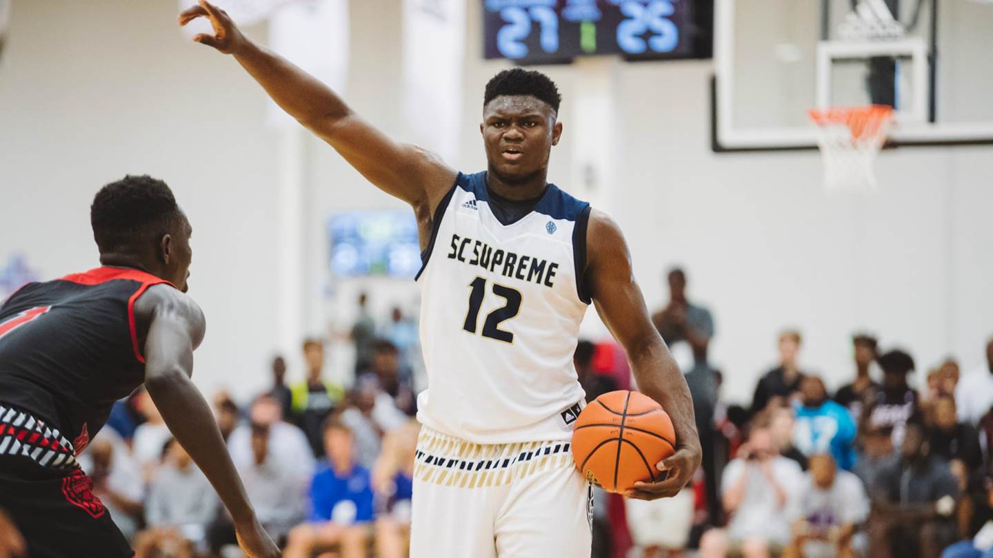 Συγνώμη, έχετε μισό λεπτό να σας μιλήσουμε για τον Zion Williamson;