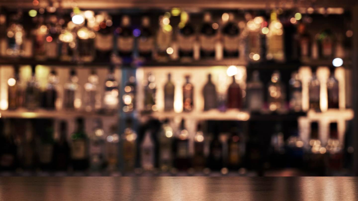 Για bar hopping στην Ασκληπιού