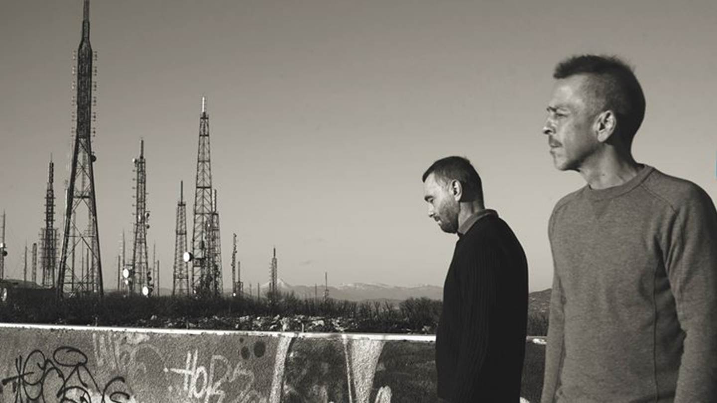 Ο Κωνσταντίνος Βήτα και ο Νίκος Πατρελάκης ζουν στη δική τους Neapoly