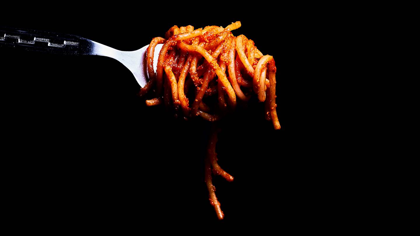 Πίτσα ή μακαρόνια; Η πιτσαρία-σπαγγετερία που φτιάχνει τα καλύτερα στο Μαρούσι