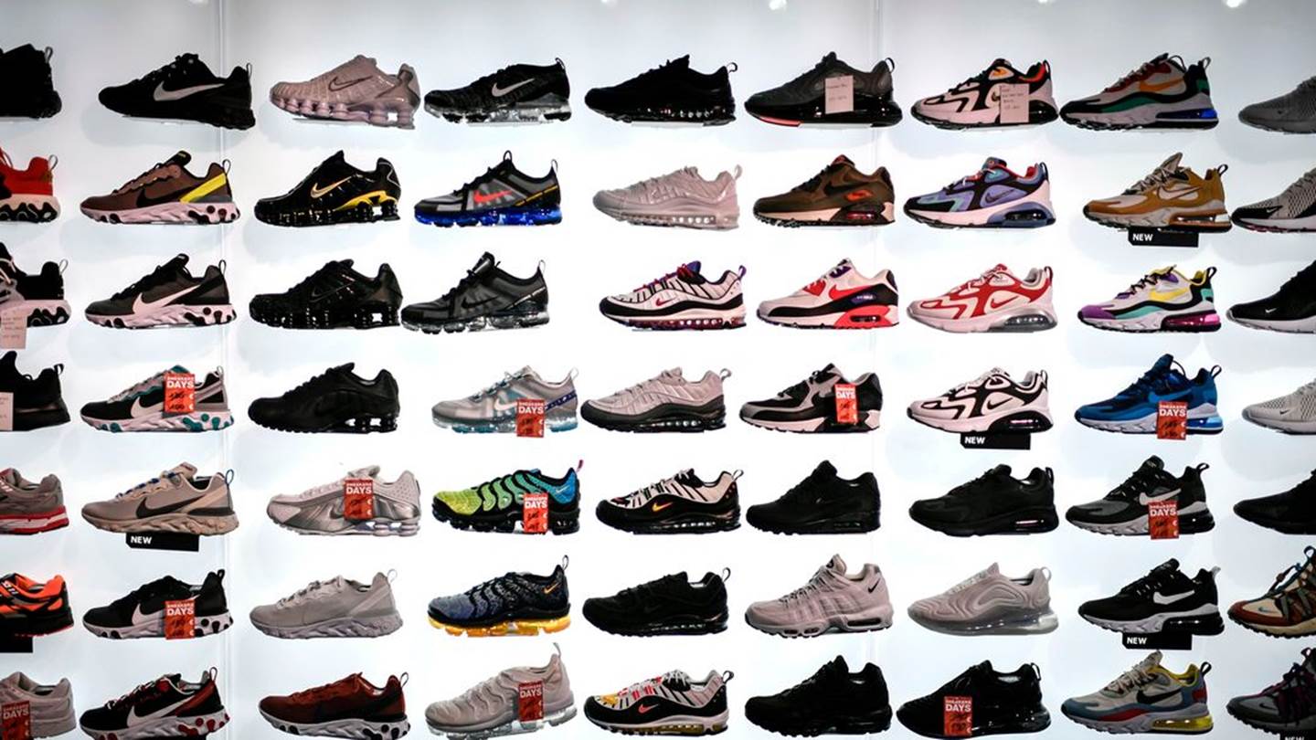 Έτσι λειτουργεί η αγορά μεταπώλησης στον κόσμο των sneakers