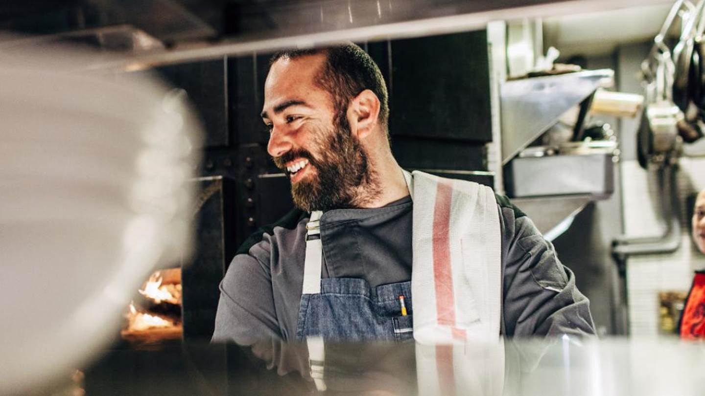 To μήνυμα του Άρη Βεζενέ για τα ελληνικά εστιατόρια