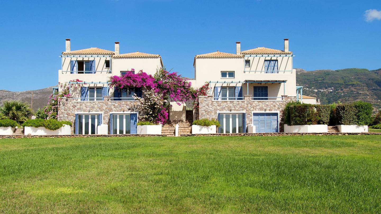 Γιατί οι διακοπές στη Νεάπολη Λακωνίας θα σου μείνουν αξέχαστες