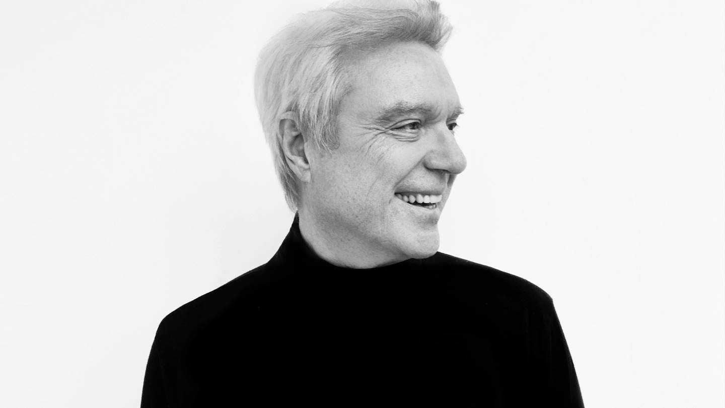 Μόλις ακούσαμε -και είδαμε- το πρώτο single του David Byrne μετά από 7 χρόνια