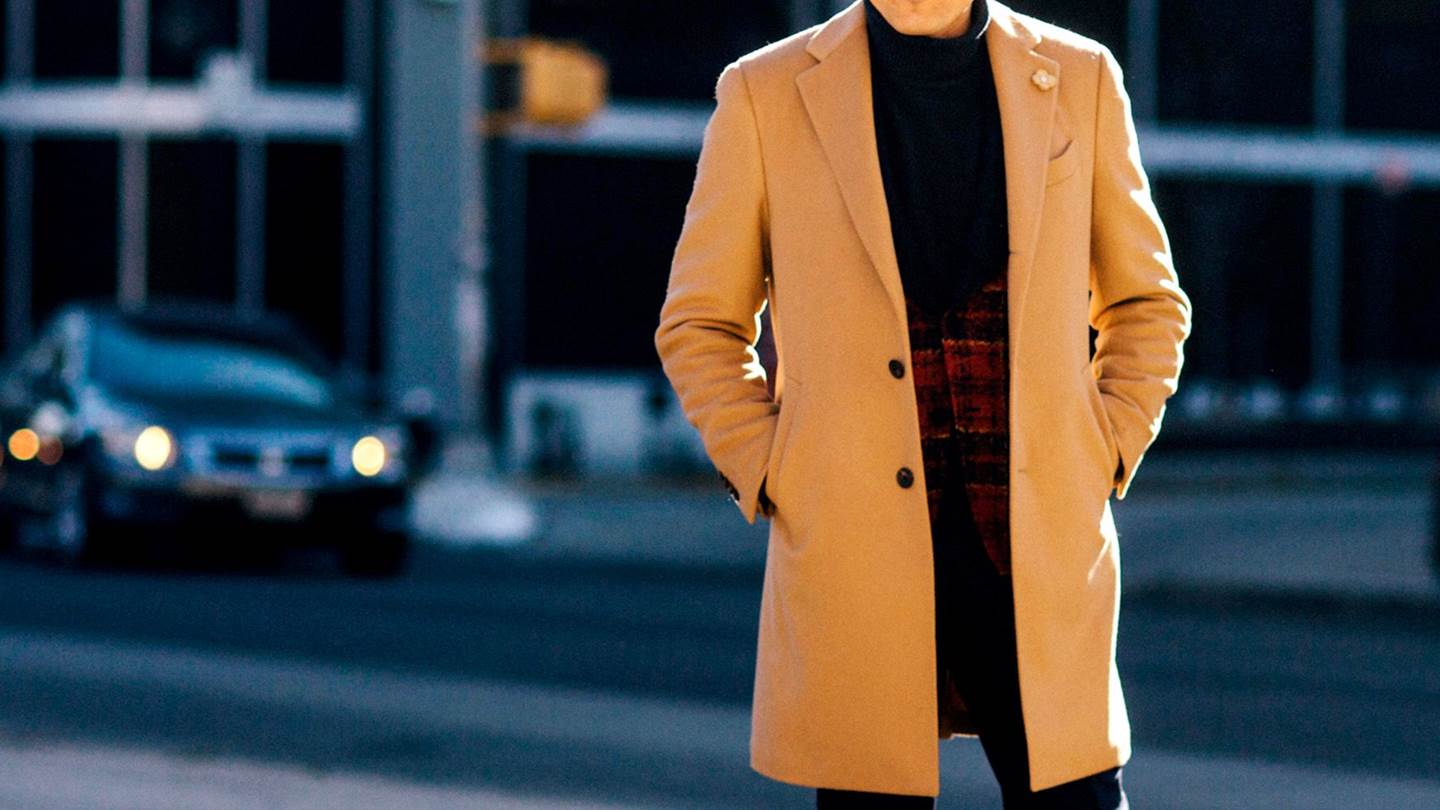 Μακρύ παλτό: 4 κλασικές αντρικές επιλογές
