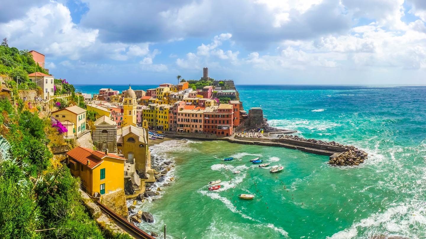 Οι πιο πολύχρωμες χώρες του κόσμου και οι παλέτες τους